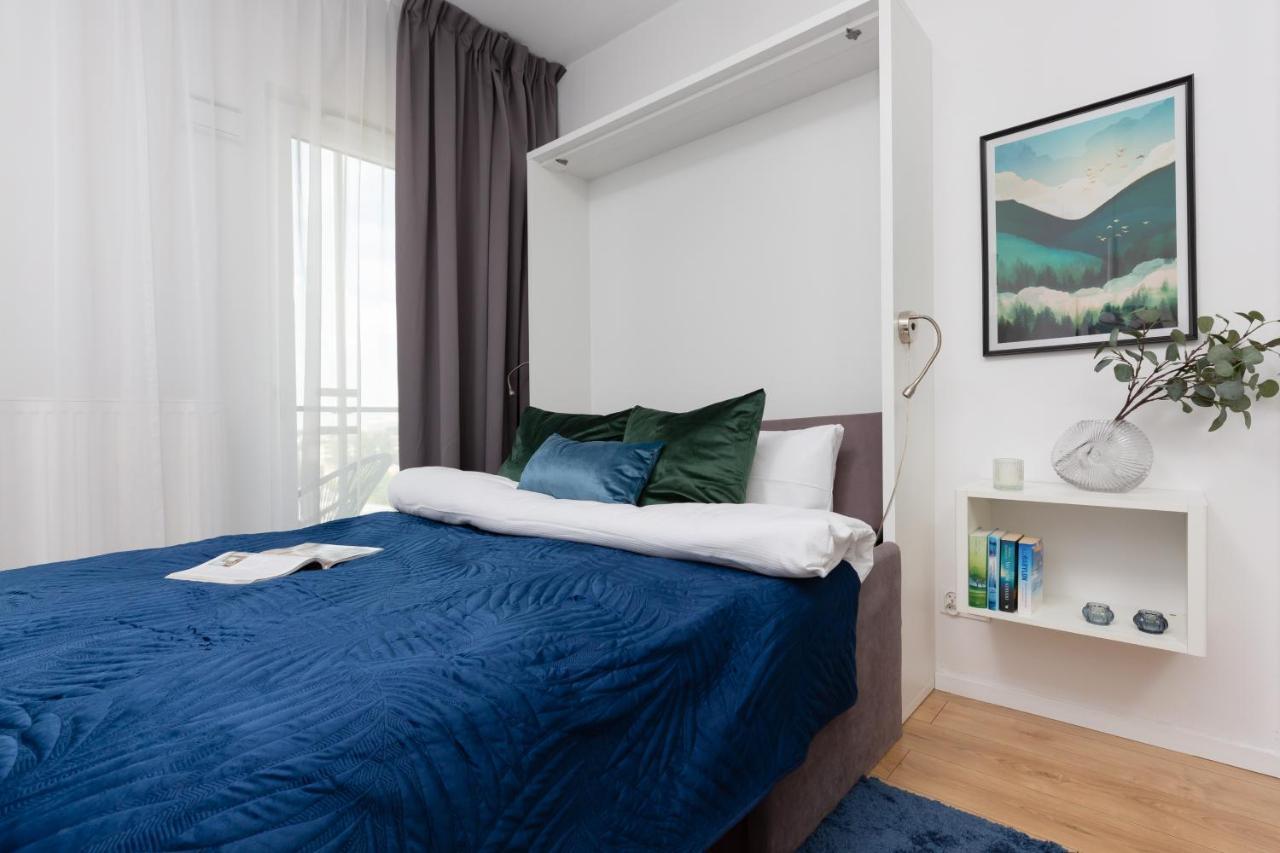 Kasprzaka By Renters *